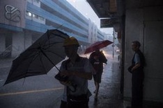Second storm hits Hong Kong and Macau amid typhoon recovery