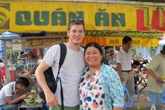 British man sells Vietnamese street food in London