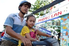 Kindergarten graduation certificate rumour panics HCMC parents