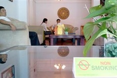 Residents slow to accept HCM City's strict smoking ban