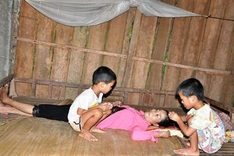 Ill family calls for help to overcome hardships