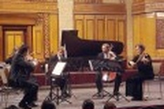 American musicians bond with Vietnamese counterparts