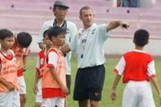 French coach leads U19 Vietnam football team