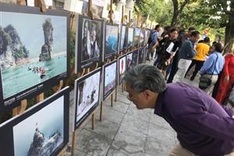 Vietnam Heritage Photo Awards on display in Hanoi