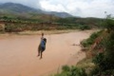 ‘Charity bridge’ needed to realise children’s dreams of schooling