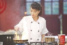 23-year-old girl wins second Vietnam MasterChef