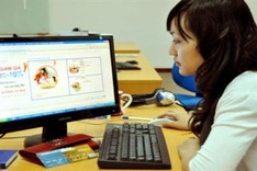 Tet run-up means harder work for many