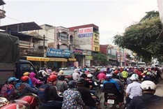 Hanoi highlights air pollution