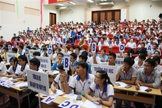 Despite high unemployment rate, high school grads still flock to university