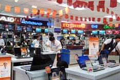 Wanton competition drives electronics stores into bankruptcy