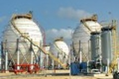 Vietnam sells aviation fuel to BP