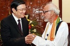 President calls for stronger India ties