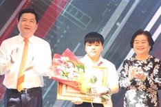 HCM City honours 10 outstanding young citizens of 2016