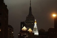 Lights go off around globe for Earth Hour