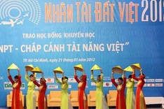 Vietnamese Talents Awards 2012 launched in HCM City