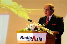 Challenges to traditional radio