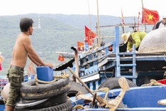 Unmanned fishing boats in central Vietnam