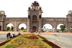 Tourism real estate developers fall into dilemma