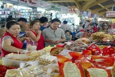 Traditional markets find ways to modernise