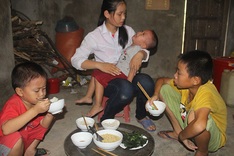 Over VND712m donated to four orphaned children