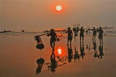 A glimpse of Vietnam through photo exhibition