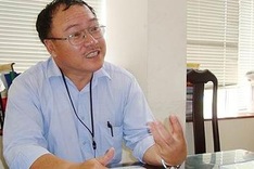 Expert claims Vietnam has too many scientists