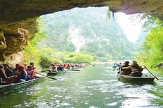 Trang An complex opens new waterway for tourists