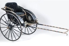 Vietnam seeks return of royal treasures from France