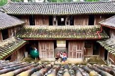 Explore the H'mong King’s Palace in Ha Giang