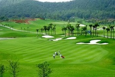 PM urges cancelling stagnant golf course projects