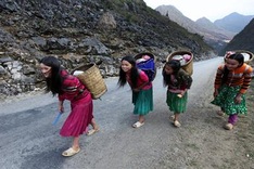 Residents of Dong Van Plateau face serious water shortage