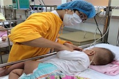 Hanoi faces risk of hand, foot and mouth, dengue fever outbreak