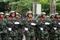 Grand parade to mark Dien Bien Phu Victory