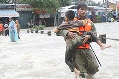 NGO builds 25 houses in flood-prone Mekong province
