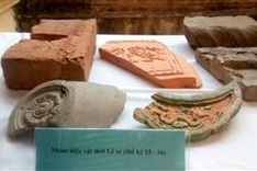 Many artefacts found in Thang Long Royal Citadel