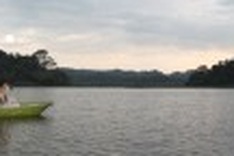 From dusk to dawn at Crocodile Lake