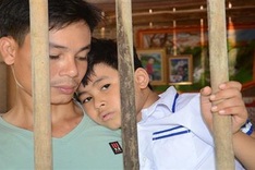 Poor ethnic minority boy in leukaemia battle