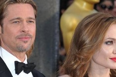 'Brangelina' to be officially married