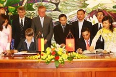 Vietnam, Germany ink financial deal worth millions of euros