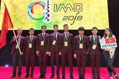 Vietnamese students win six medals at International Math Olympiad