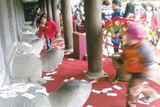 Spring festival organisers told to trim their budgets