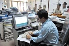 Bad employment and payment policy blamed for slack officials