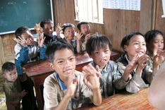 HCMC to support education for children of poor families