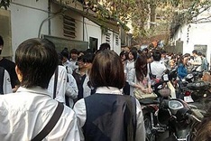 Are teachers rich or poor?