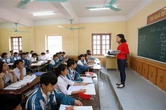 Hanoi aims to train more English teachers