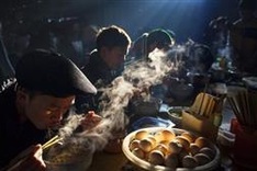 Vietnamese photographers win big at Smithsonian Photo Contest