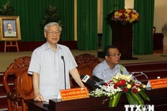 Party leader asks Binh Thuan to develop maritime economy