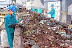 German experts share experience in waste treatment
