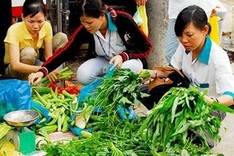 Vietnamese workers upset by modest wage increase proposal
