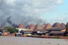 Old kilns pollute southern skies
